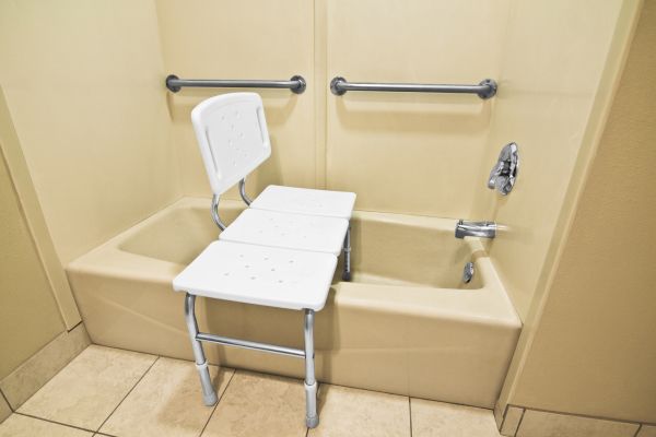 Handicap Bathtub Installation in Euclid