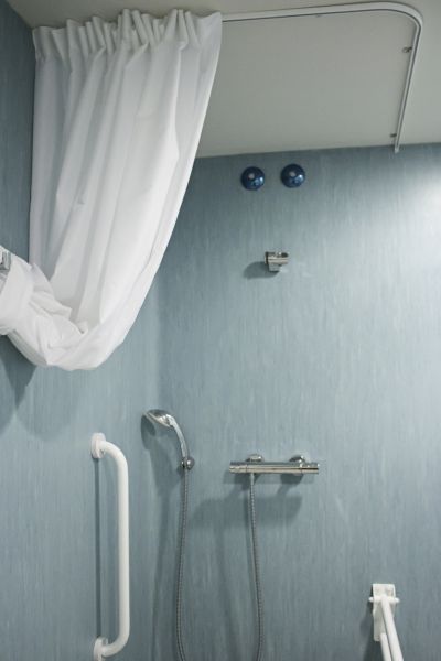 Senior Shower Installation in Euclid